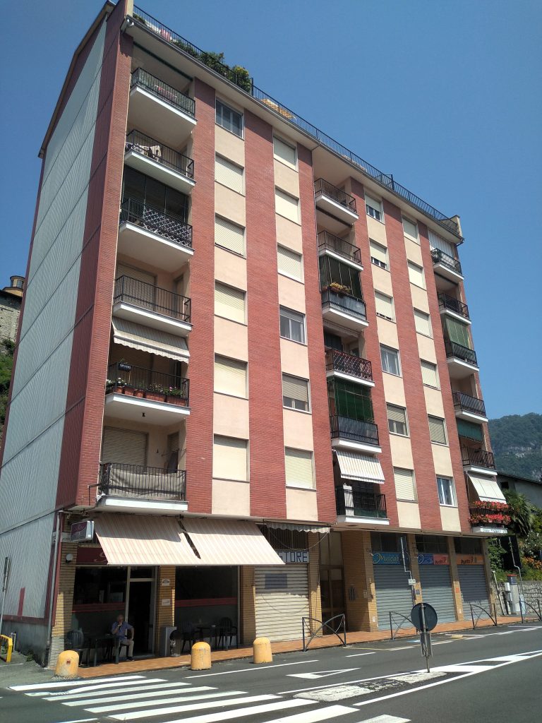 Vista esterno condominio Sant'Anna