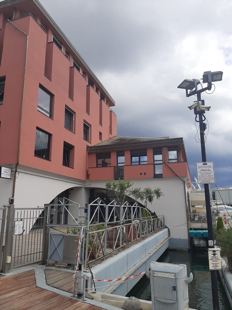 Vista laterale del Condominio Morosini.